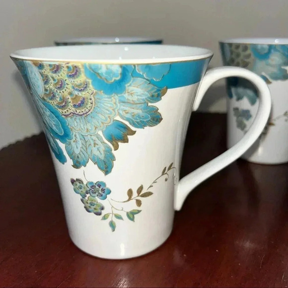 222FIFTH AVE FINE CHINA ( set of 4) - Picture 2 of 4